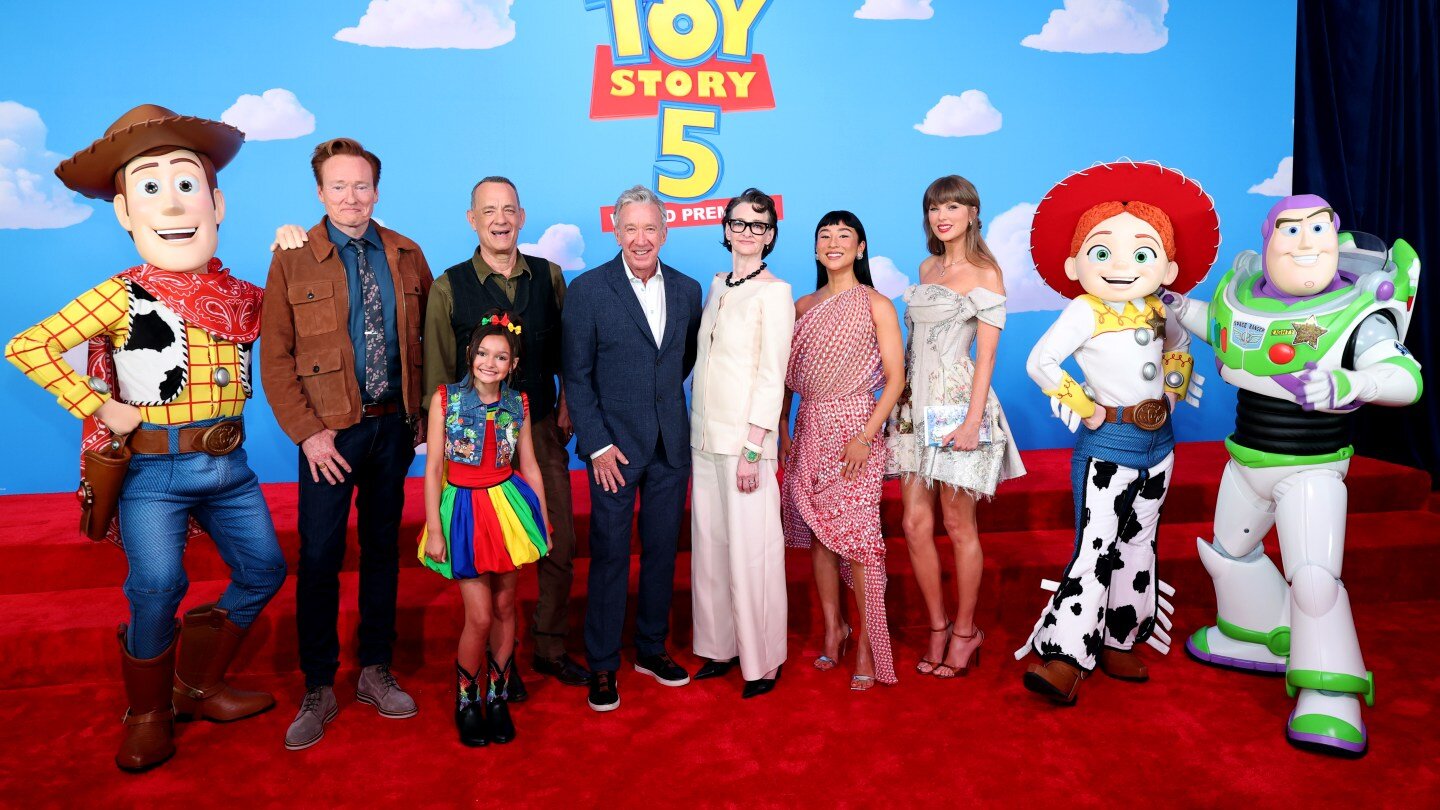 Welcome to the Oscar Race, ‘Toy Story 5’ and Taylor Swift - The Hollywood Reporter