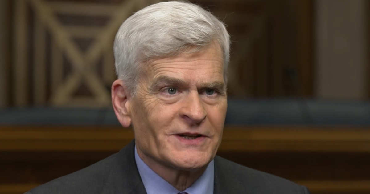 Cassidy says he passed a note to Witkoff to request briefing during heated Trump meeting - CBS News