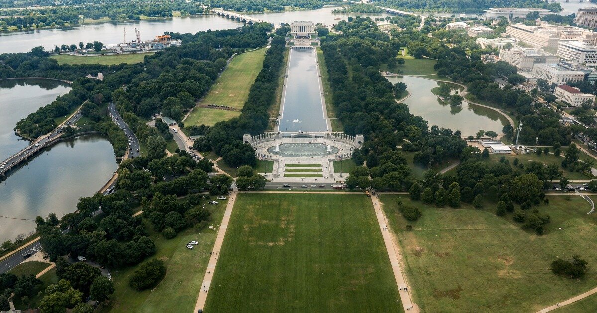 Federal authorities investigate giant ‘8647’ markings on National Mall - NBC News