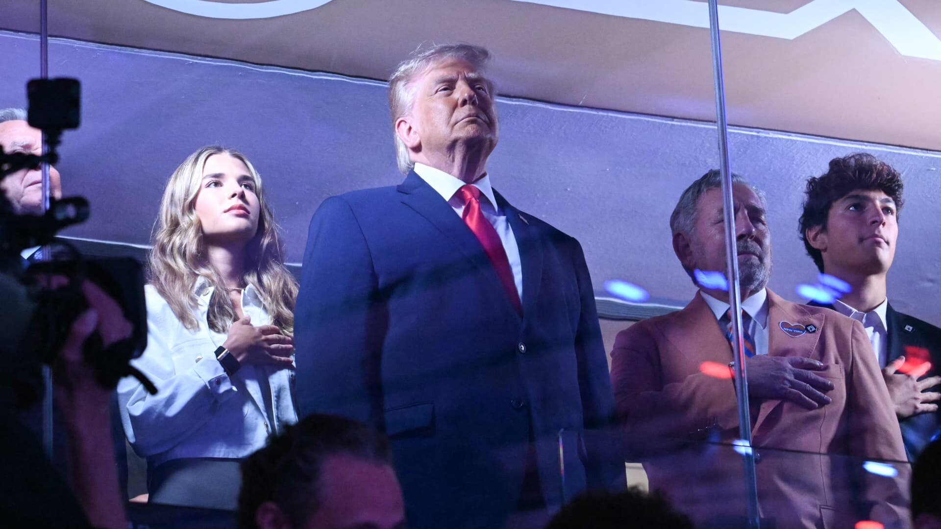 Trump loudly booed at Madison Square Garden before Knicks-Spurs NBA finals game - CNBC