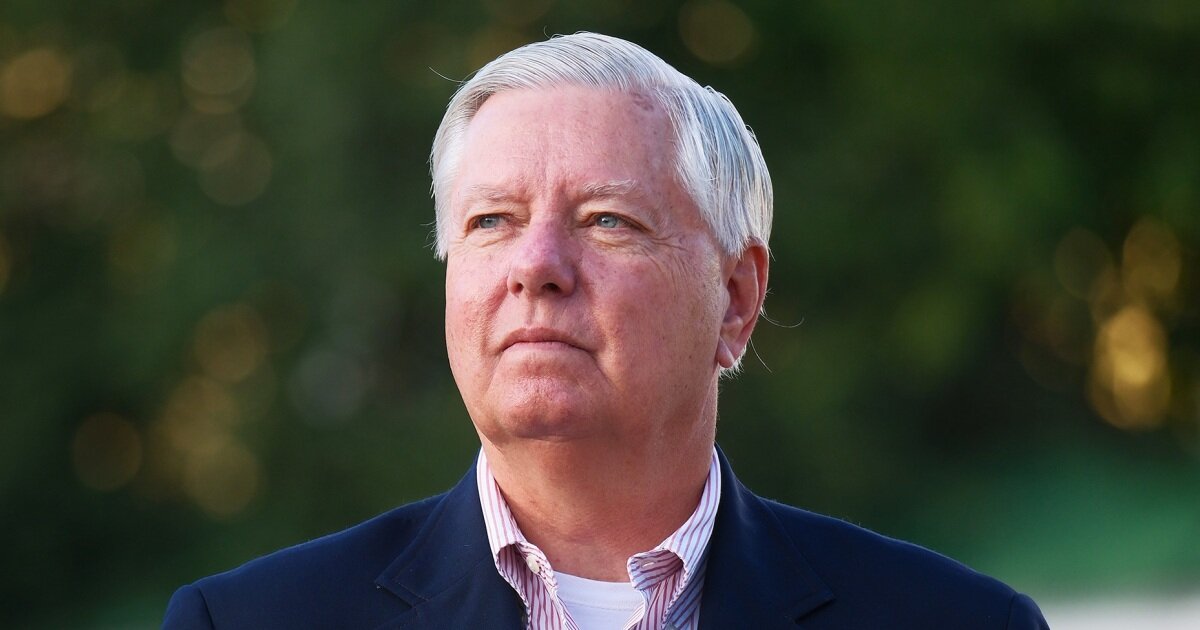 Washington says goodbye to Sen. Lindsey Graham - NBC News