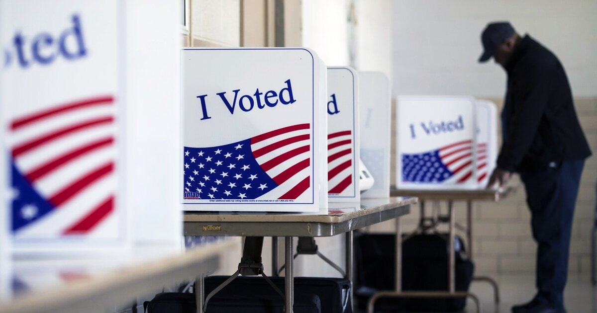 DNC committee sets up South Carolina to vote first in Democrats’ 2028 presidential primaries - NBC News