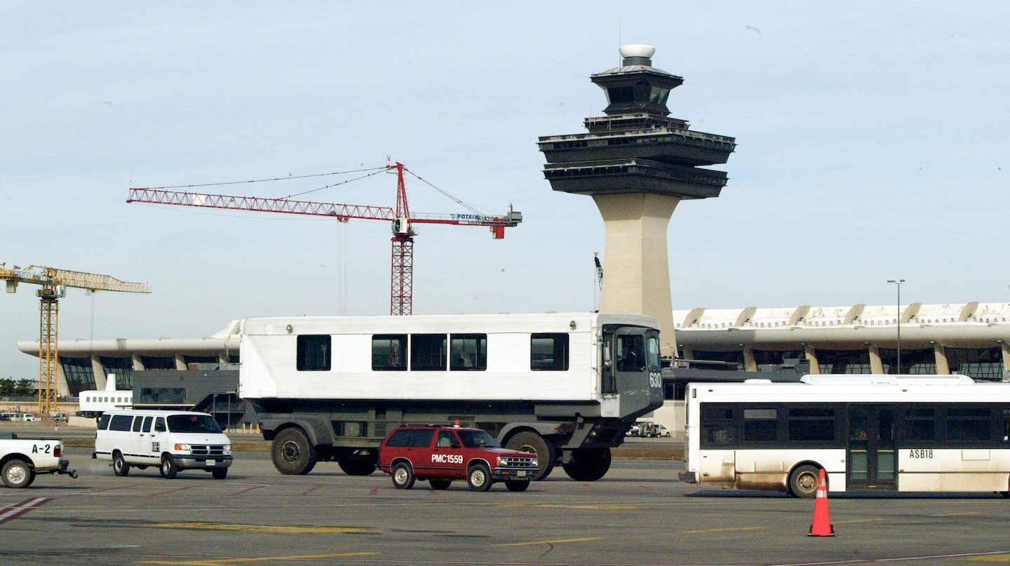 Trump unveils Dulles makeover after months of personal edits - The Washington Post