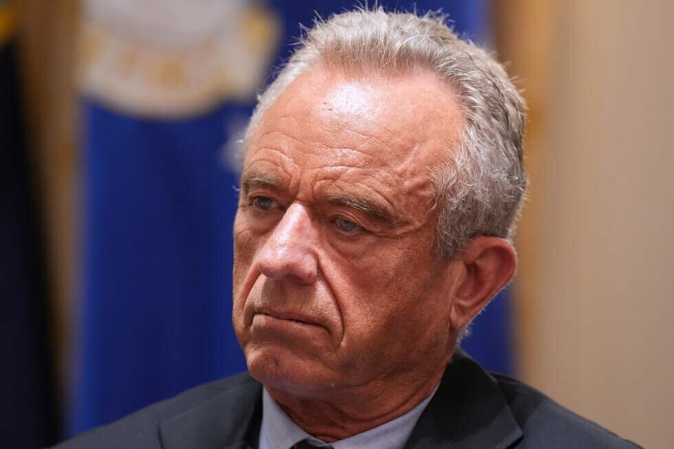 FDA reviews peptide injections favored by RFK Jr. and wellness influencers - AP News