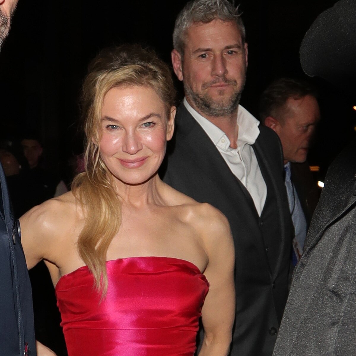Are Renée Zellweger and Ant Anstead Getting Married? He Says... - E! News