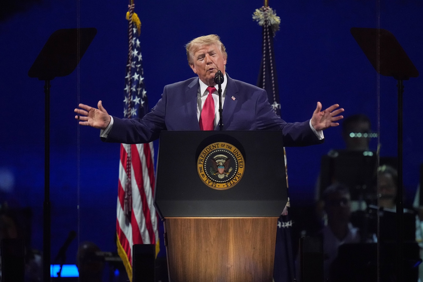 Trump says he overruled plan to cancel Mall celebration amid weather evacuations - The Washington Post