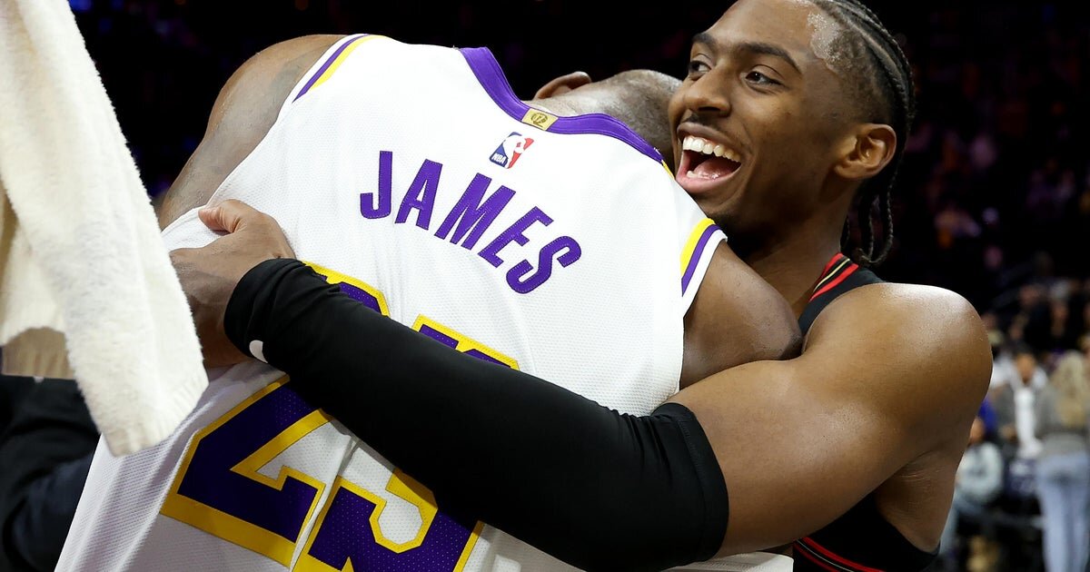 LeBron James signs with Sixers as Philadelphia loads up with hopes of winning first title since 1983 - CBS News