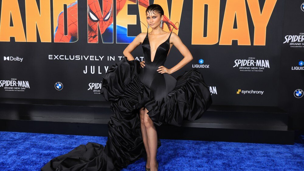 Zendaya Stuns ‘Spider-Man: Brand New Day’ Premiere in ‘Abstract’ Spider-Inspired Look: ‘It’s Like This Metamorphosis’ - Variety