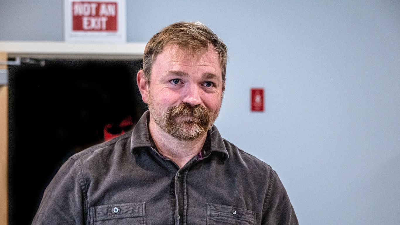 Platner says he's taking time to consider future of Maine Senate bid - Axios