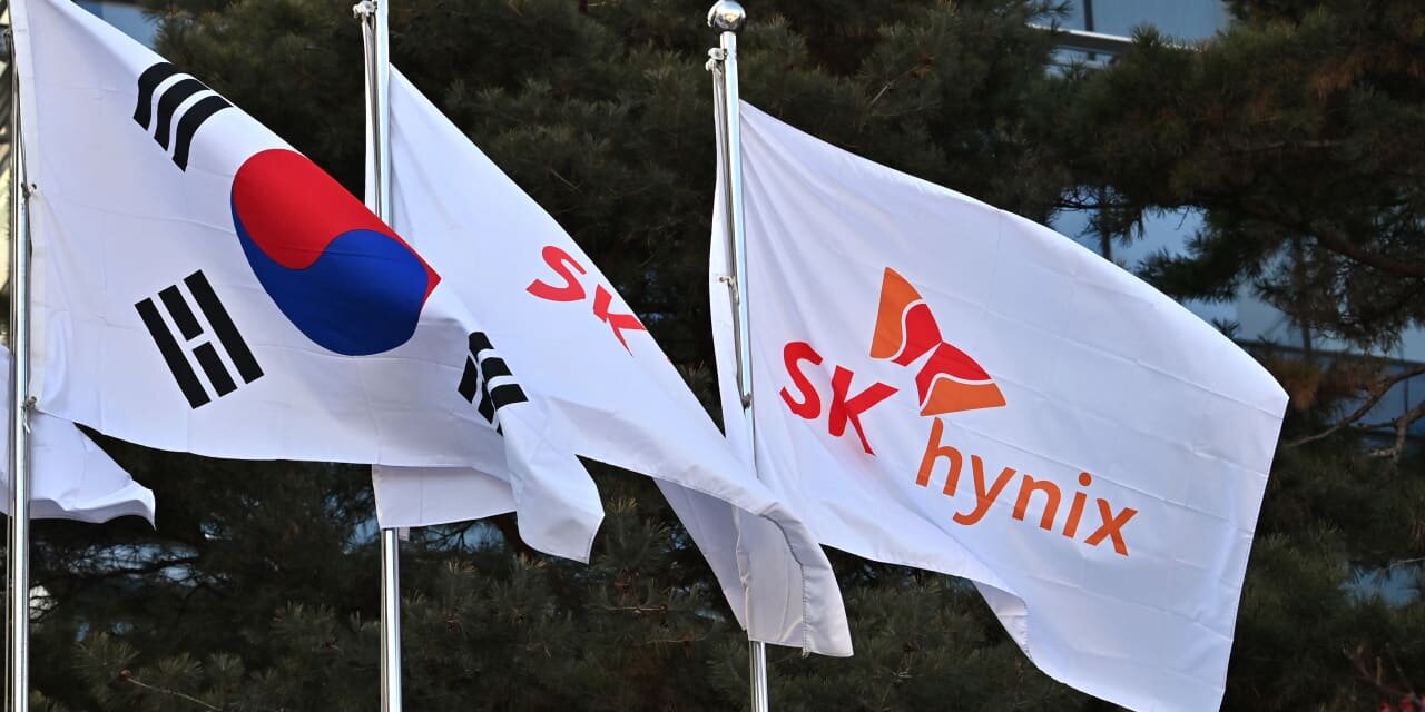 SK Hynix Stock Starts Trading in the U.S. Today. What It Means for the Memory Chip Boom. - Barron's
