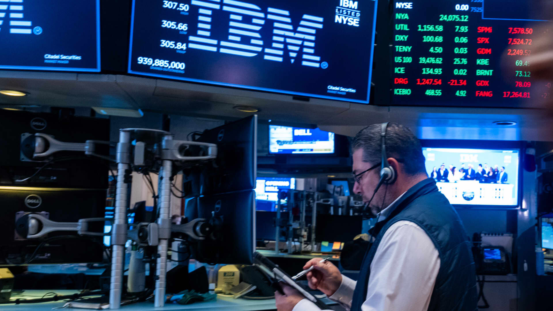 IBM shares skid more than 20% after company warns second-quarter earnings fell short of expectations - CNBC