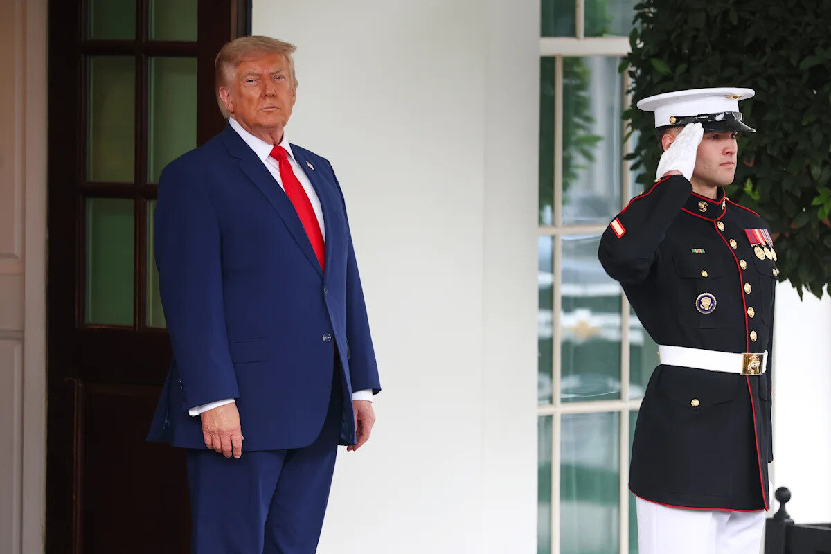 Trade lawyers say to take Trump’s latest tariff threat on Canada seriously, 'don't bet' on talks to avert them - Yahoo Finance