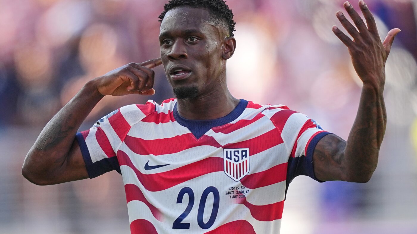 Folarin Balogun's ban is lifted by FIFA, allowing U.S. striker to play Belgium - NPR