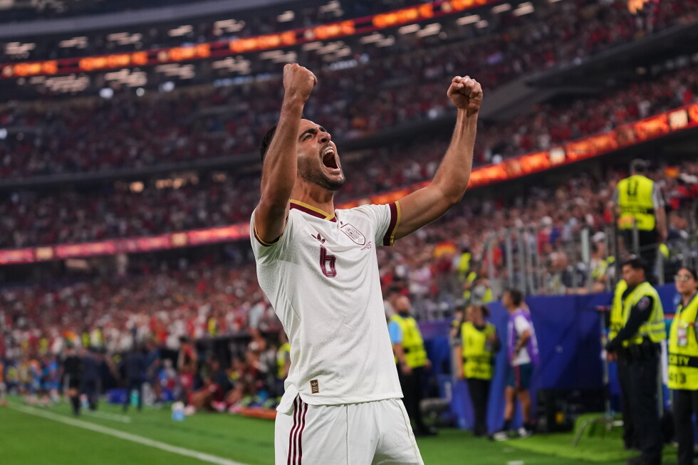 Mikel Merino's late goal sends Spain to quarterfinals and ends Cristiano Ronaldo's World Cup career - AP News