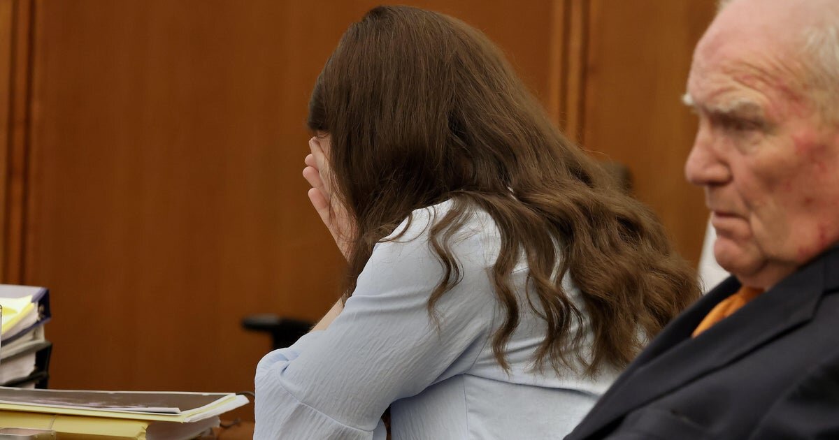Live Updates: Jury in Lindsay Clancy trial hears ex-husband Patrick's 911 call after murders of 3 children - CBS News