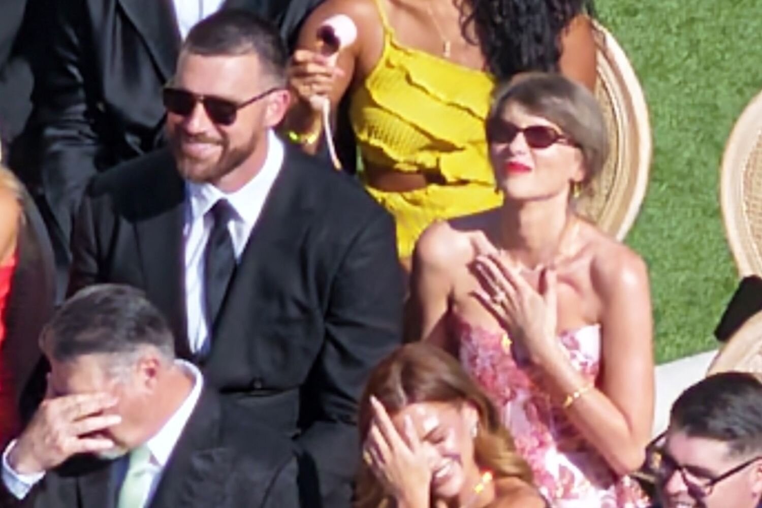 Newlyweds Taylor Swift and Travis Kelce Look Ultra-Glam at JuJu Smith-Schuster’s Wedding 1 Week After MSG Nuptials - Yahoo News Canada