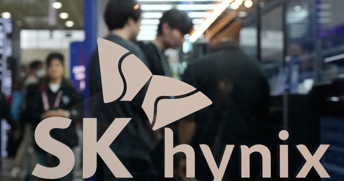 South Korea’s SK Hynix raises $26.5bn in record-breaking US IPO - Al Jazeera