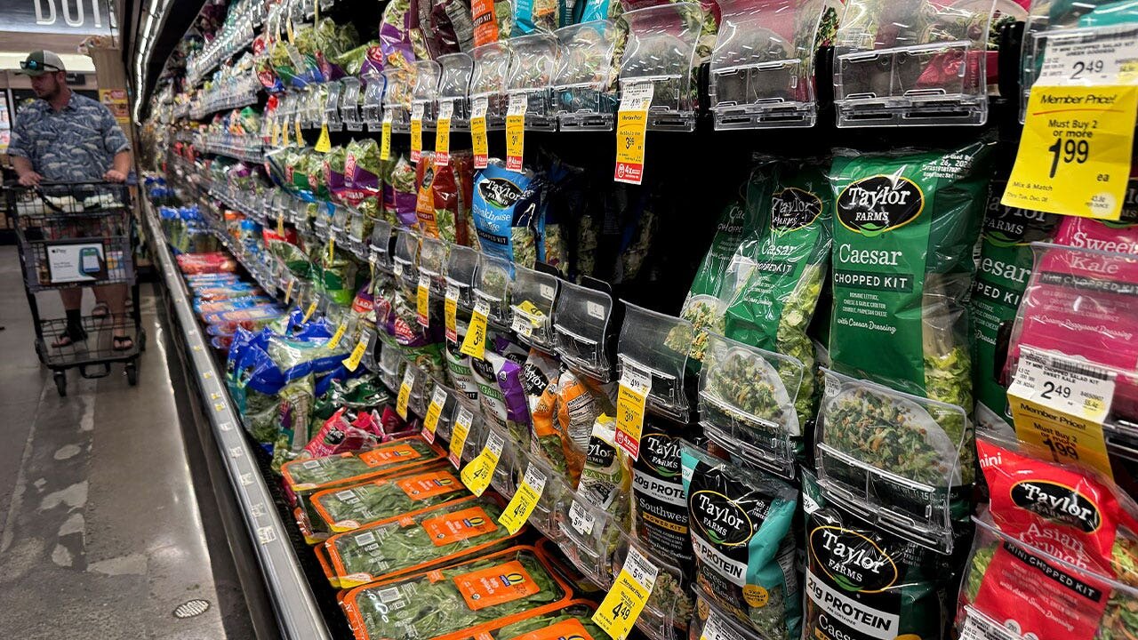 Taylor Farms lettuce sample tests positive for Cyclospora as recall expands - Fox Business