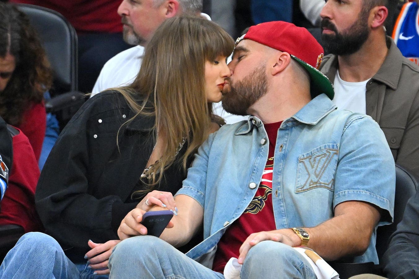 Details Slowly Leaking About Taylor Swift And Travis Kelce’s New York Wedding - Forbes