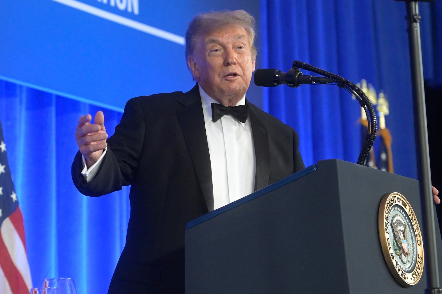 Trump’s insult-laden speech to press dinner draws mostly stunned silence - The Washington Post