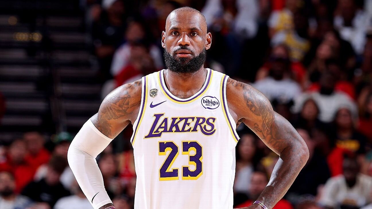 Winnipeg Jets poke fun at Miami Heat's LeBron presser link mistake - ESPN