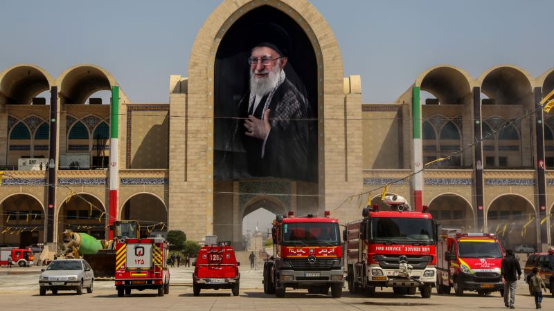 Iran sends defiant message to Trump with colossal funeral for slain Supreme Leader Ali Khamenei - CNN