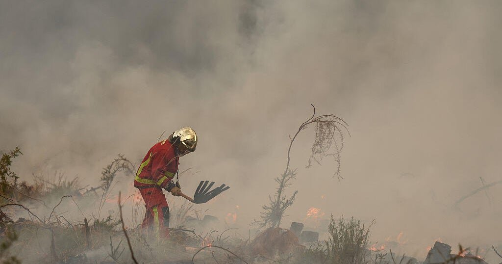 More than 300,000 displaced in France and Spain as exhausted firefighters battle wildfires - CBS News