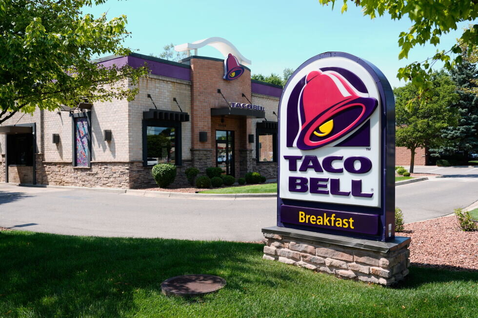 Lettuce at Taco Bell in 5 states confirmed as source of a diarrhea-causing parasite outbreak - AP News