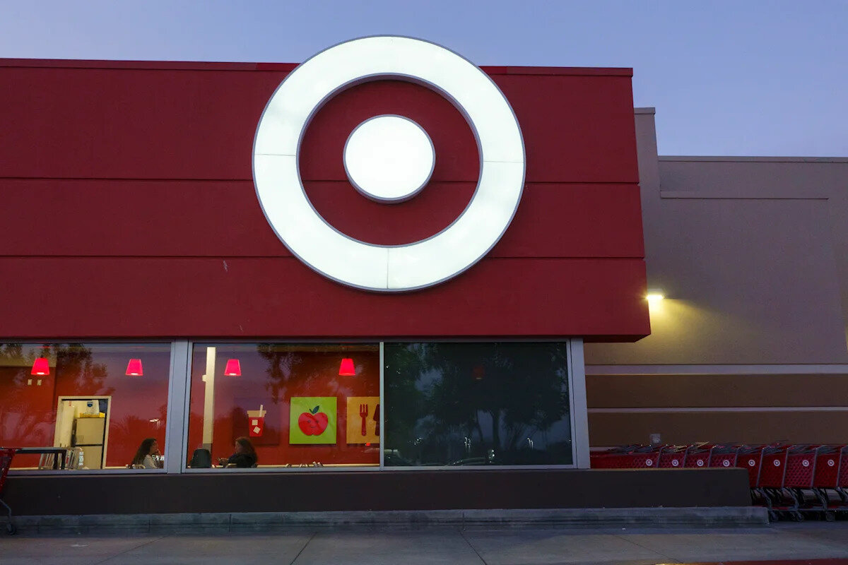 Target delivers earnings beat, CEO 'encouraged' by turnaround traction - Yahoo Finance
