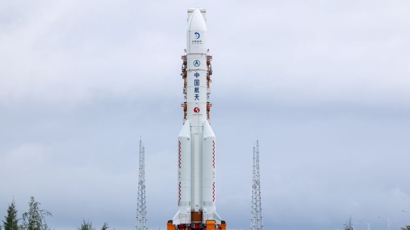China postpones launch of unprecedented water-hunting moon mission amid space race - CNN