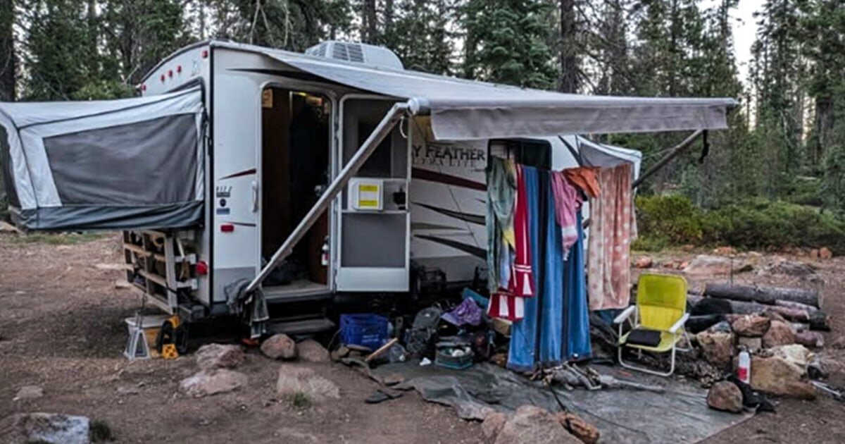 Father and son accused of zip-tying Forest Service workers and holding them hostage face new charges - NBC News