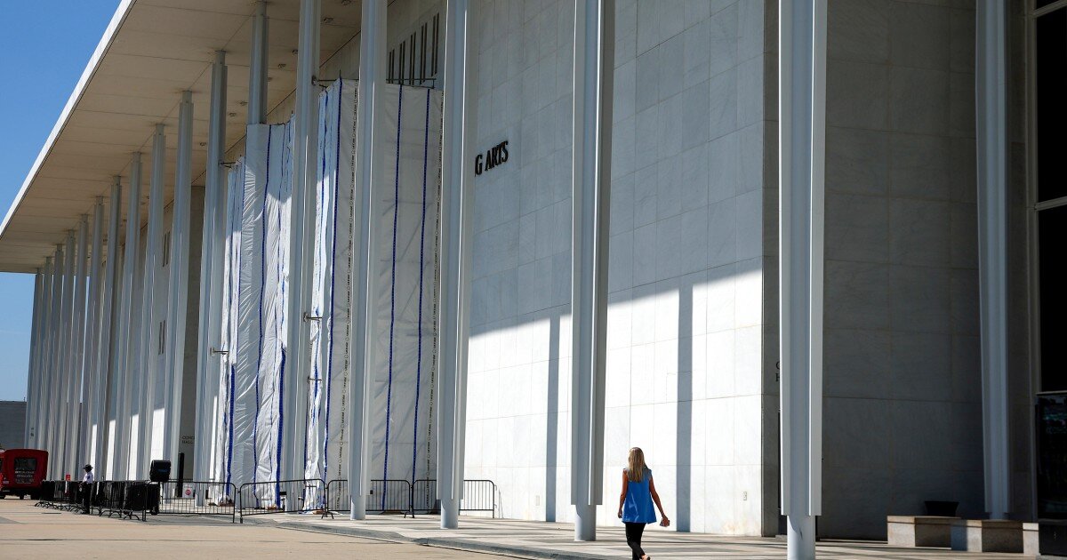 Trump administration says it might demolish the Kennedy Center if court blocks renovations - NBC News