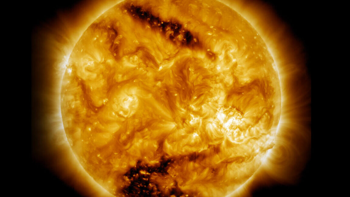 The world’s biggest solar telescope caught vortexes on the Sun’s surface - Ars Technica