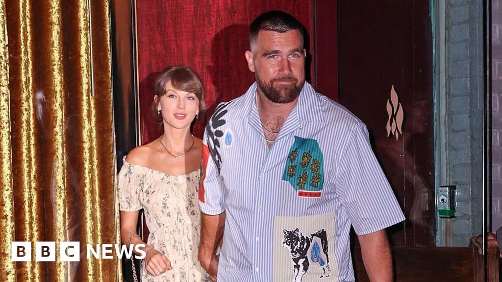 Travis Kelce shares first comments about wedding to Taylor Swift - 'Best night of my life' - BBC
