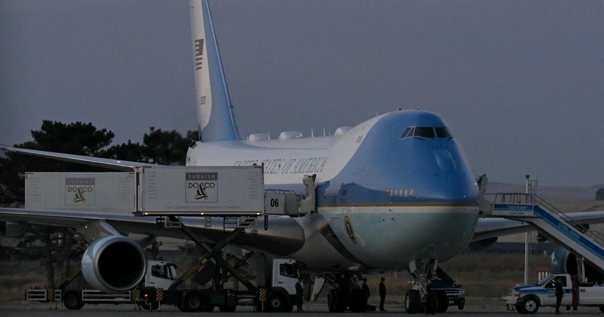 Trump's secret plane switch took place within a day of credible Iranian missile threat - CBS News