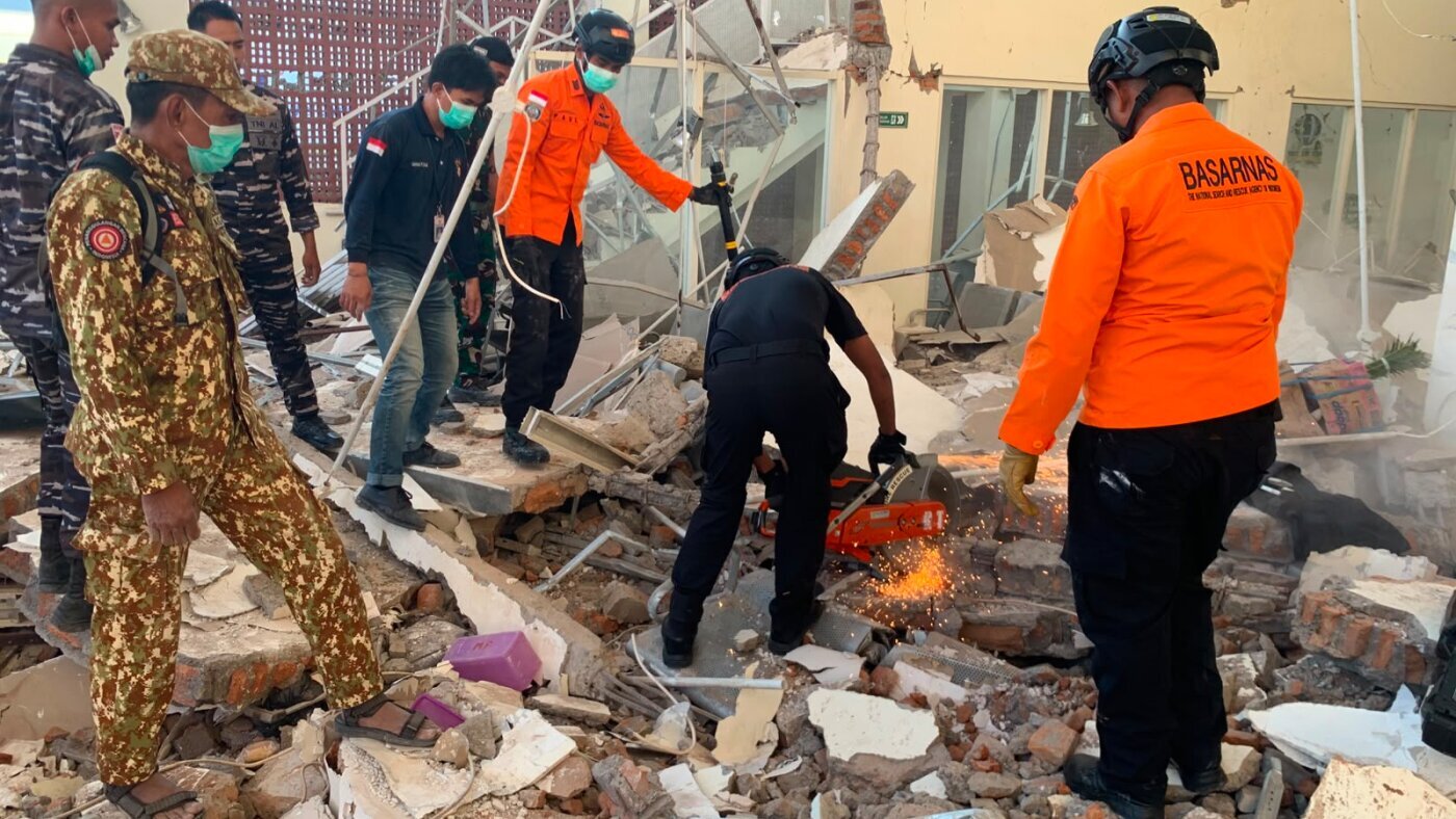 Magnitude 7.7 earthquake strikes off Indonesia's coast, killing at least 38 - npr.org