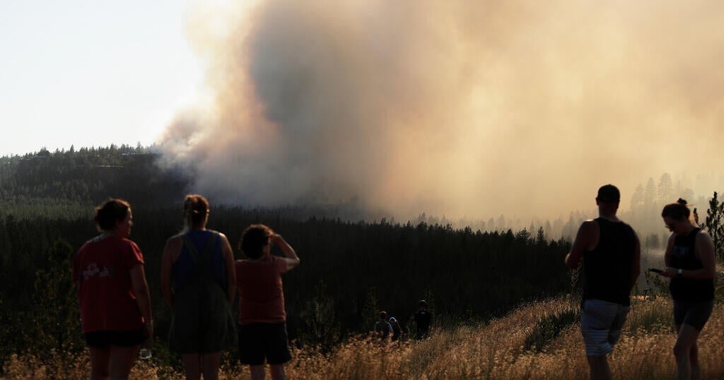 Fast-moving wildfires in Washington destroy hundreds of homes: "Worst natural disaster our region has faced" - CBS News