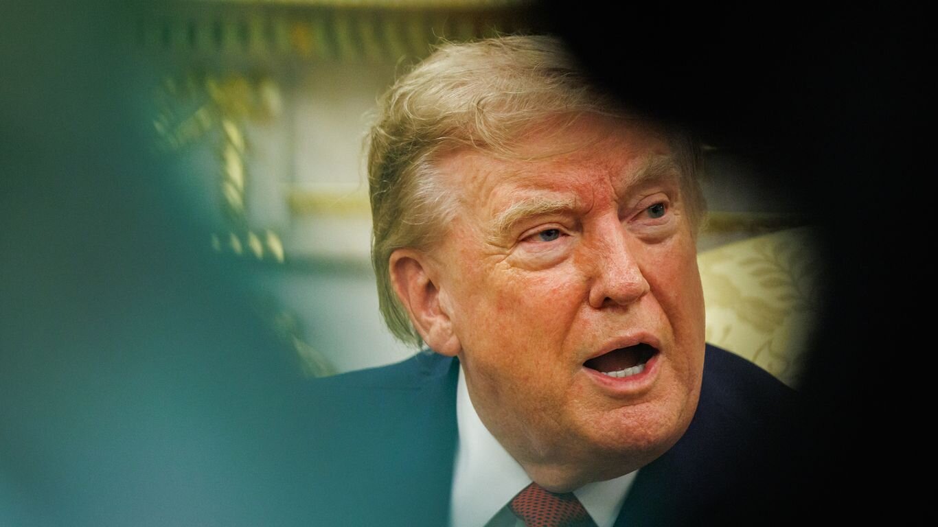 Dems plan Oman war powers push after Trump threatens bombing - Axios