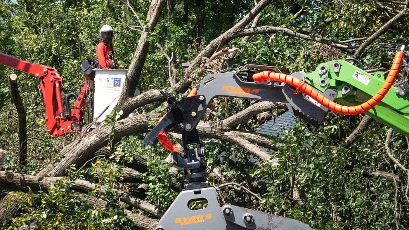 Thousands in northwest Indiana still without power nearly two weeks after storm - NPR