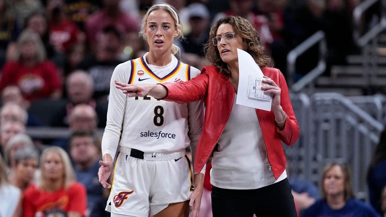 White rips critics, backed by Clark, Cunningham after fans boo - ESPN