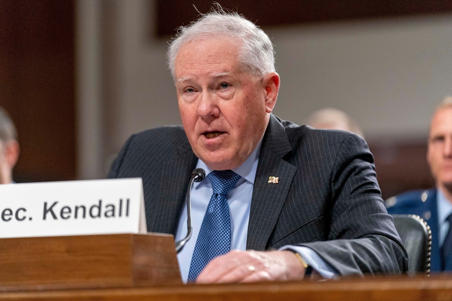 Pentagon strips security clearance from former Air Force secretary - washingtonpost.com