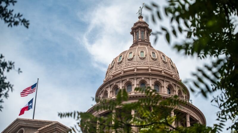 California couple’s surrogate gives birth in Texas after judge orders life-saving care - cnn.com