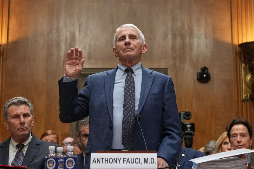 Senate committee votes to hold Fauci in contempt for refusing to answer COVID questions - AP News