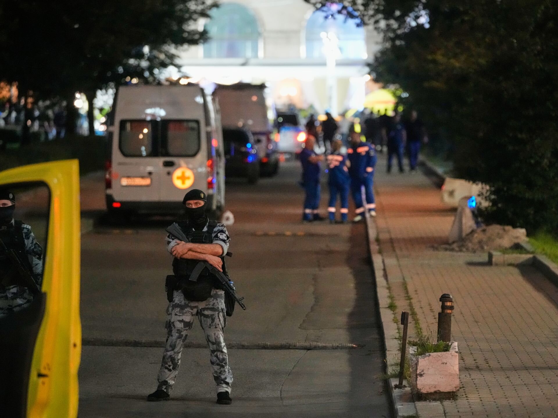 At least three killed in explosion near cafe in Russia’s Moscow - Al Jazeera
