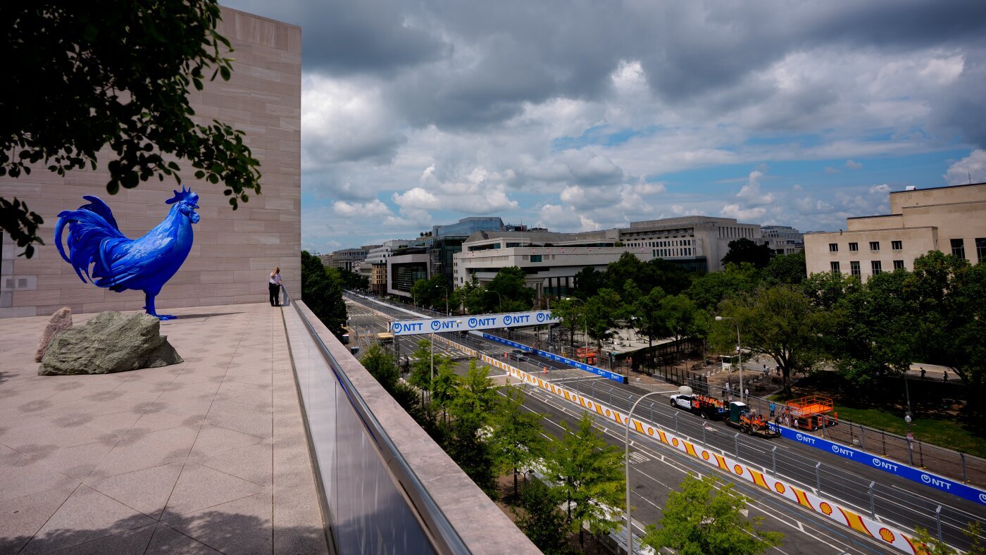 D.C.'s IndyCar race will zoom past museums. Some worry it could harm the art inside - NPR