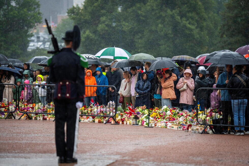 Tens of thousands mourn King Harald V in Oslo as Norway enters a new royal era - AP News