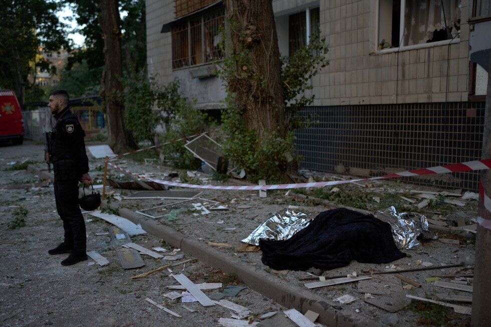 Russian missile barrage across Ukraine’s capital kills at least 12 and wounds 33 - AP News