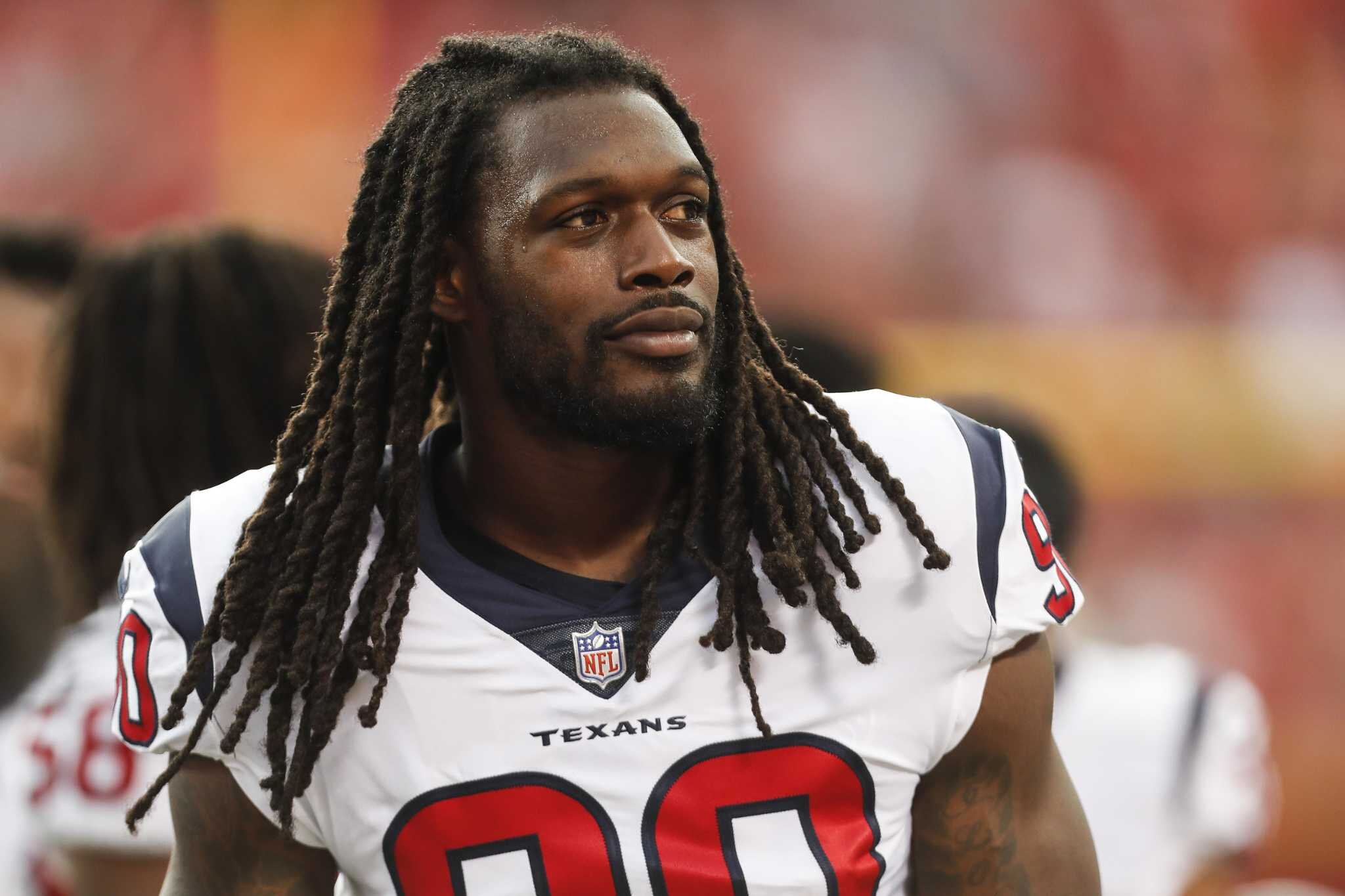 Exclusive: Jadeveon Clowney explains signing with Texas again. 'I've grown up' - houstonchronicle.com