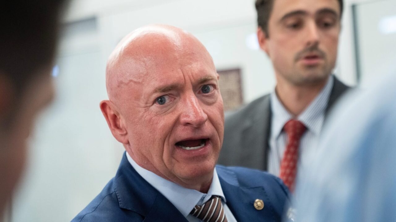 Mark Kelly on aircraft carrier catapult order: ‘Donald Trump knows nothing about this stuff’ - The Hill