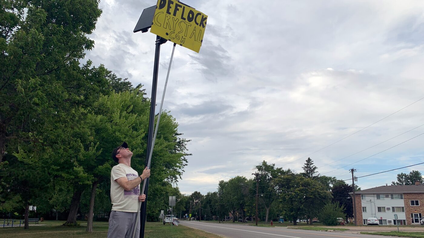 Amid intense backlash, people are vandalizing Flock surveillance cameras - NPR